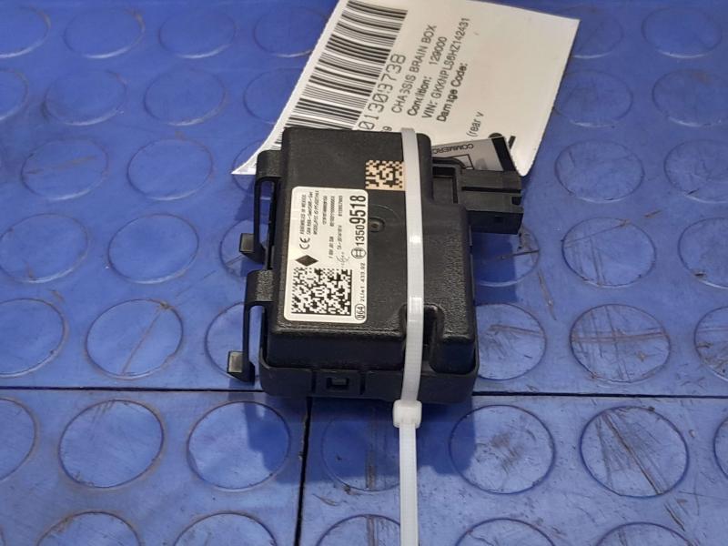 2017-2019 GMC Acadia Door Lock Receiver Control Module OEM 13509518