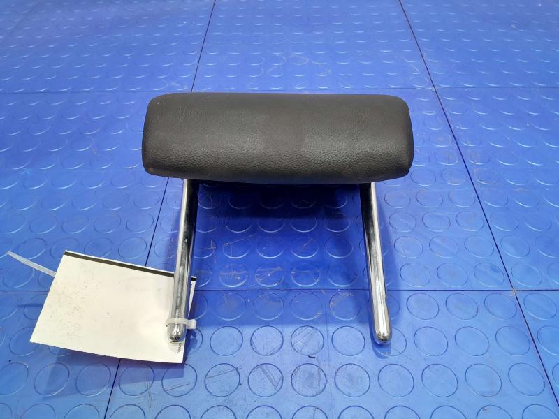 2017 Jaguar XE Headrest