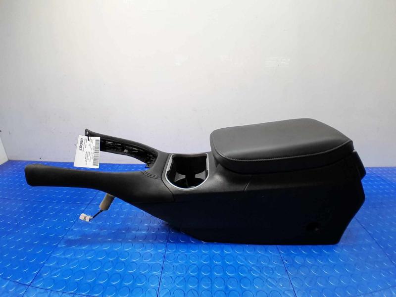 2020 Subaru Legacy Front Console