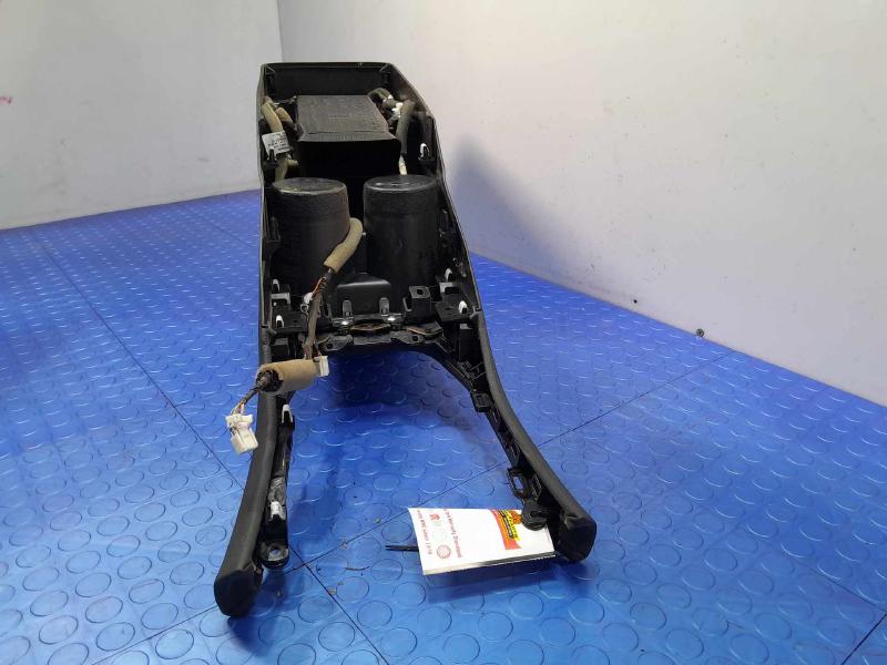 2020 Subaru Legacy Front Console