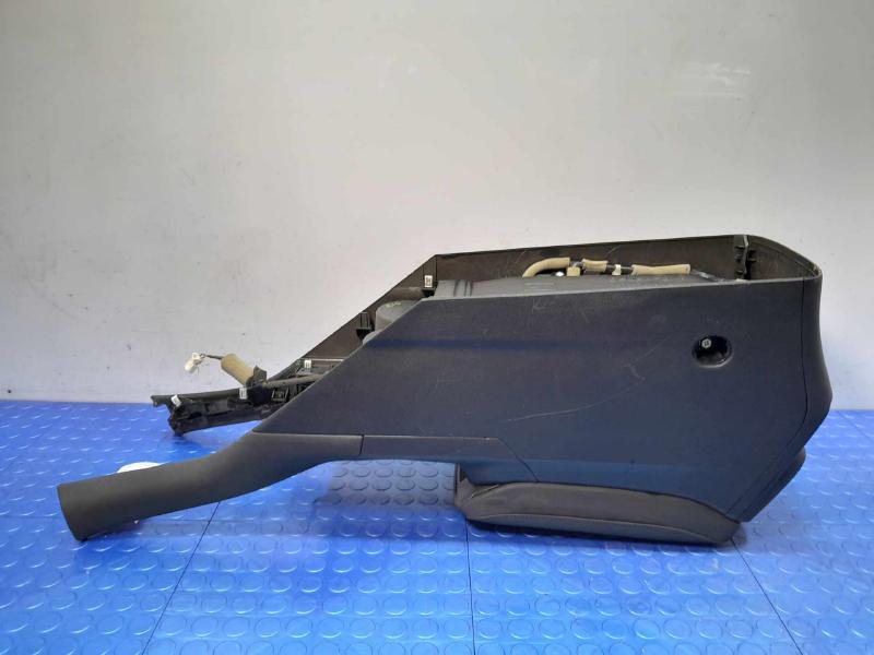 2020 Subaru Legacy Front Console