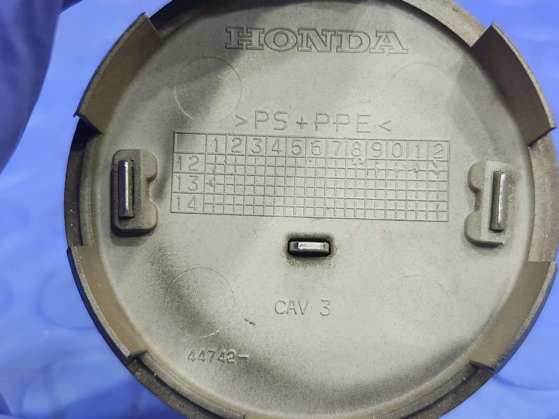 2013 Honda Civic Center Cap