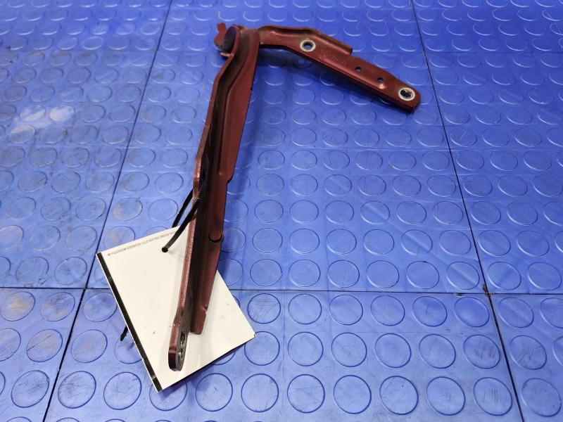 2014 Chrysler 300 Hood Hinge