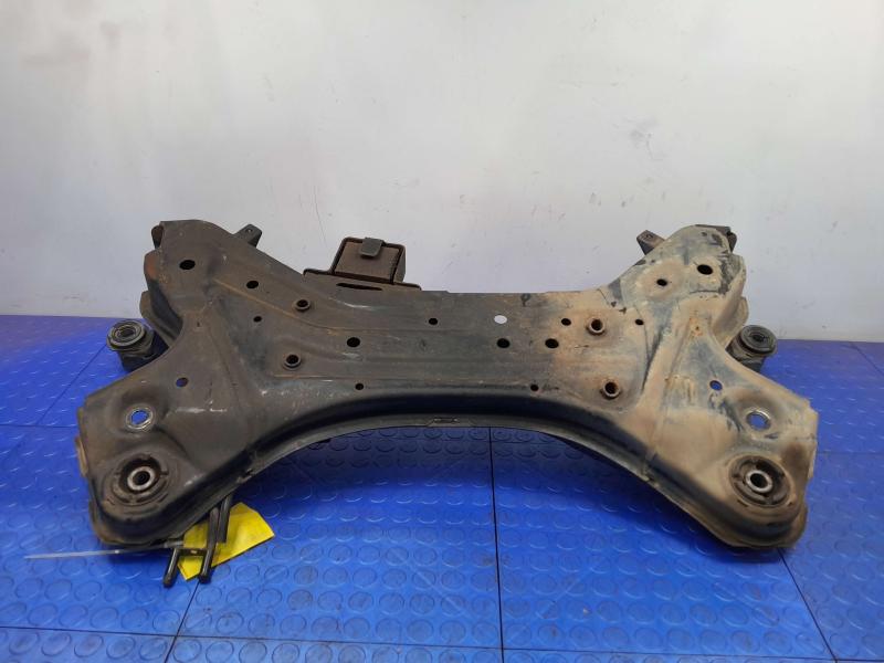 2015 Hyundai Tucson Crossmember/Cradle/Undercarria