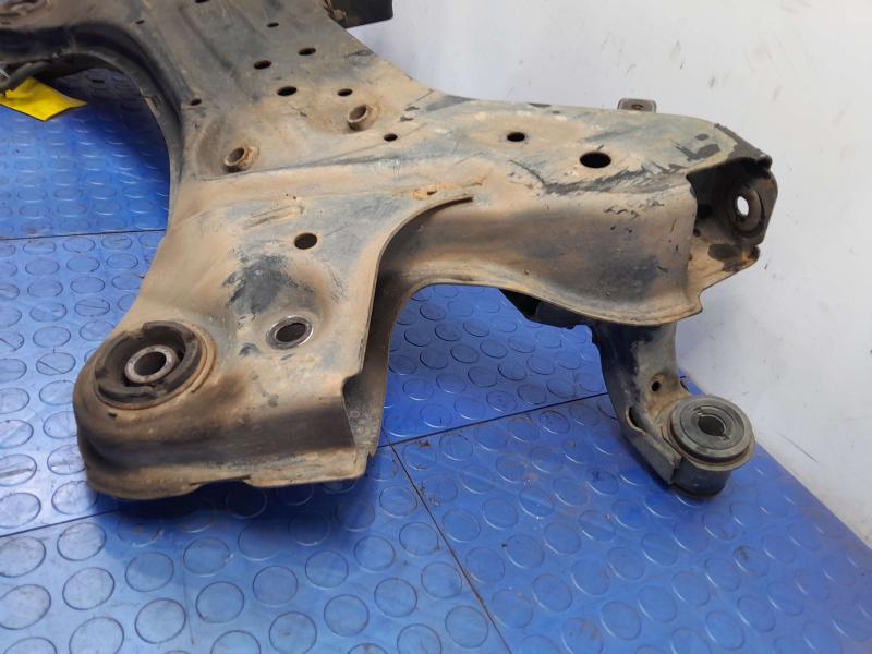 2015 Hyundai Tucson Crossmember/Cradle/Undercarria