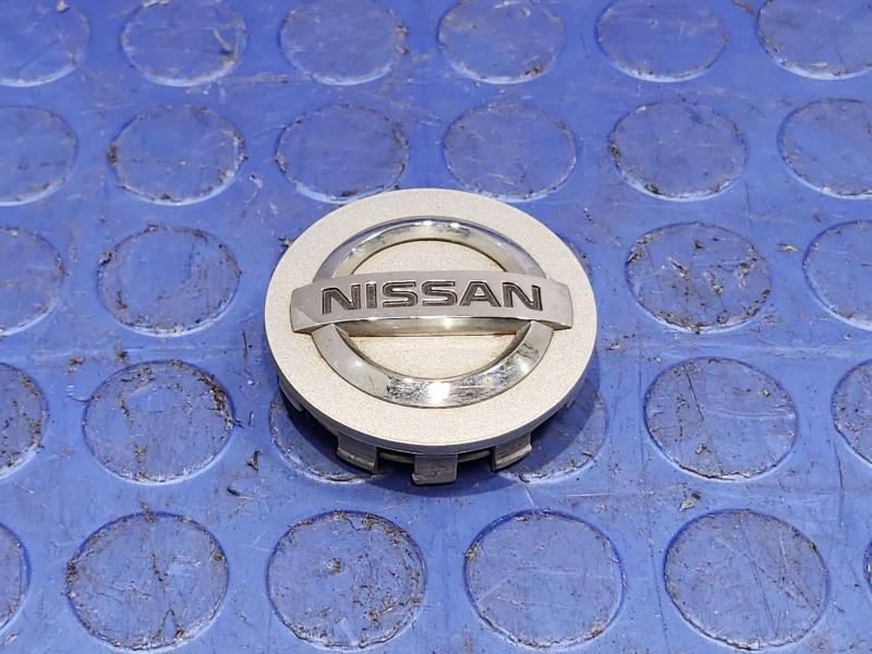 2014 Nissan Maxima Center Cap