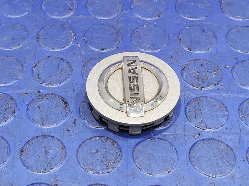 2014 Nissan Maxima Center Cap