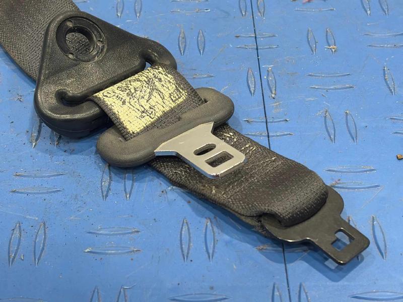 2012 Jeep Compass Rear Seat Belt