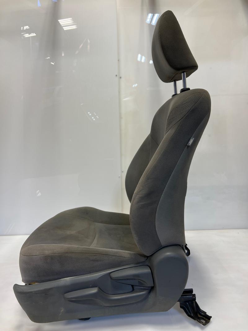 2013 Toyota Prius Front Seat