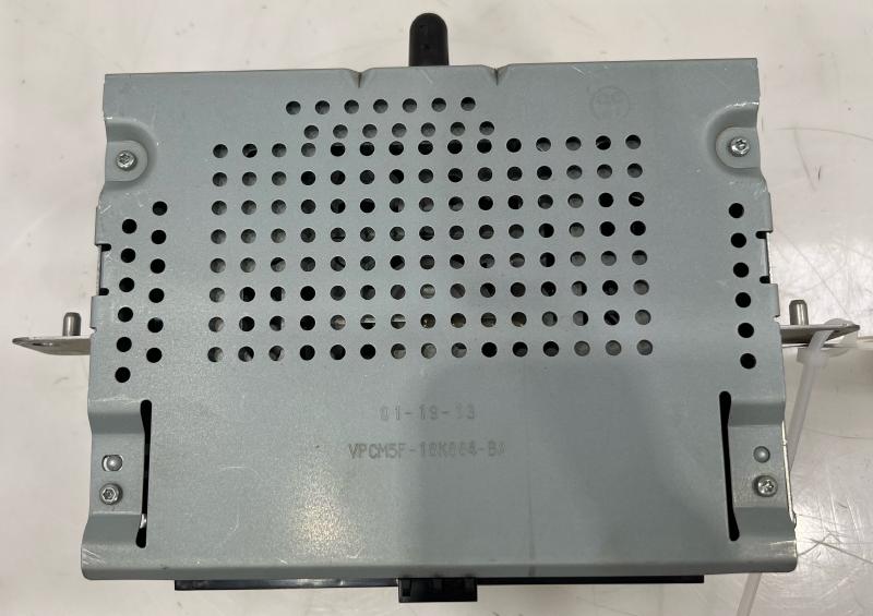 2013 - 2016 Ford C-Max Radio Receiver AM FM Single CD MP3 OEM