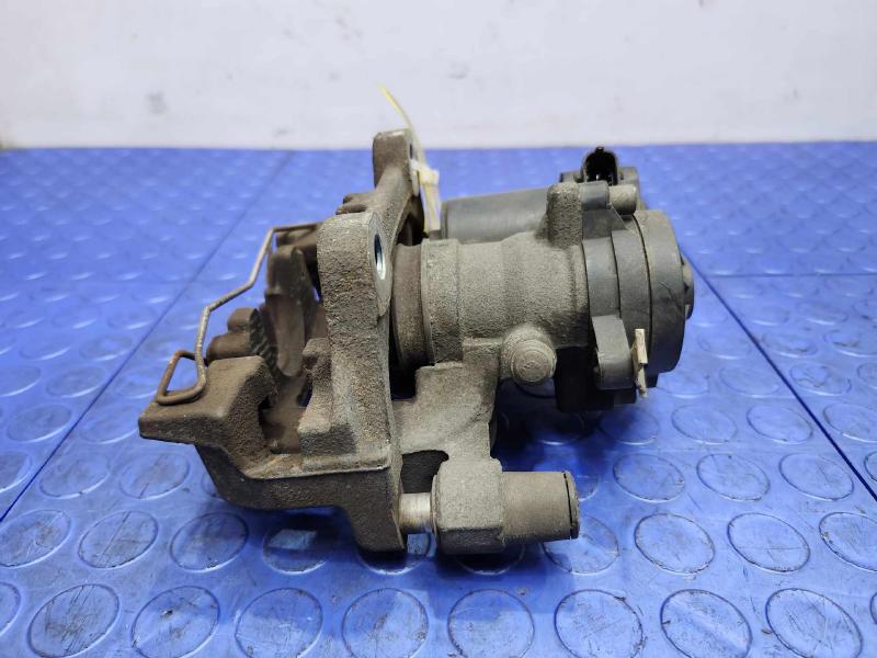 2014 Ford Fusion Caliper