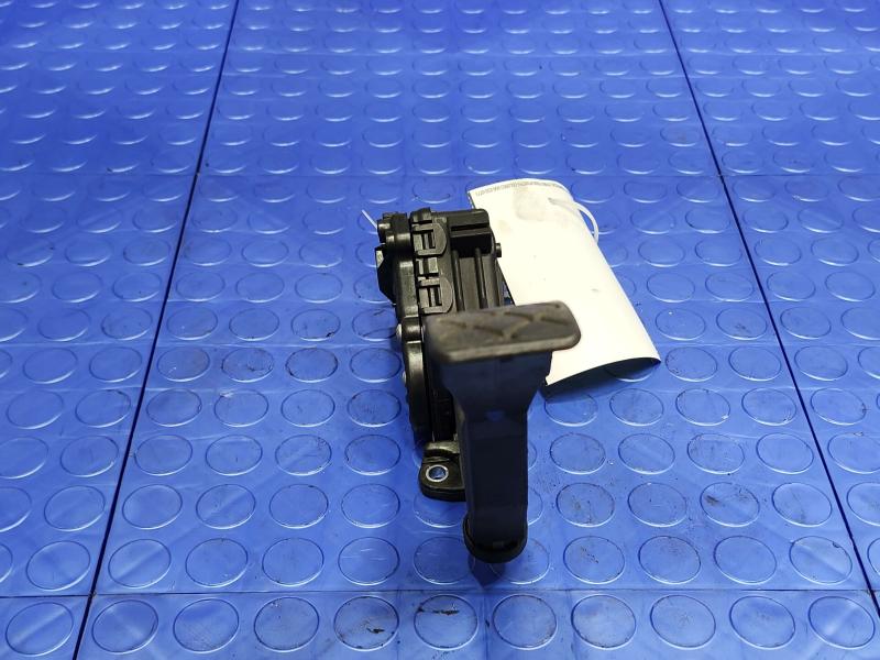 2005 Volkswagen Jetta Pedal Assembly