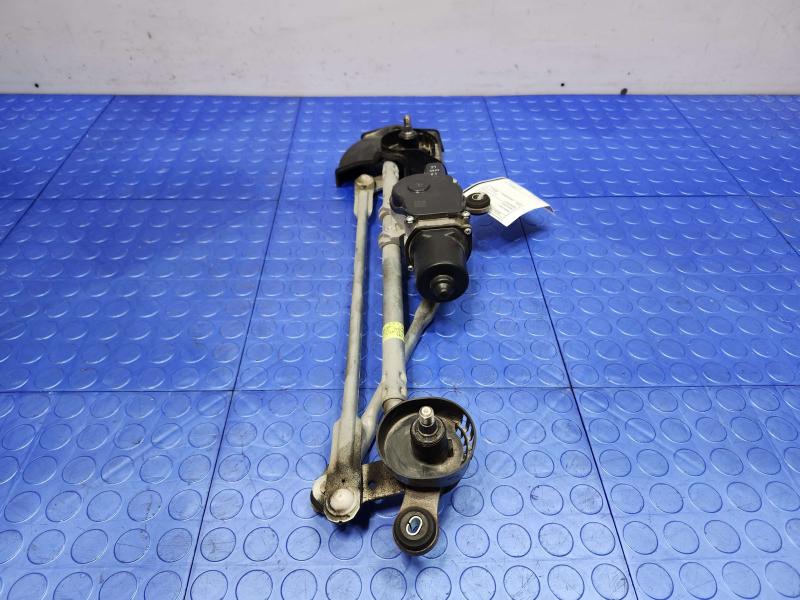2022 Nissan Altima Wiper Motor Front