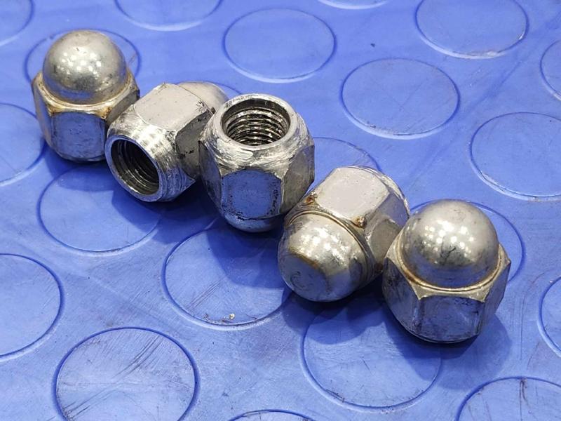 2012 Subaru Impreza Lug Nuts