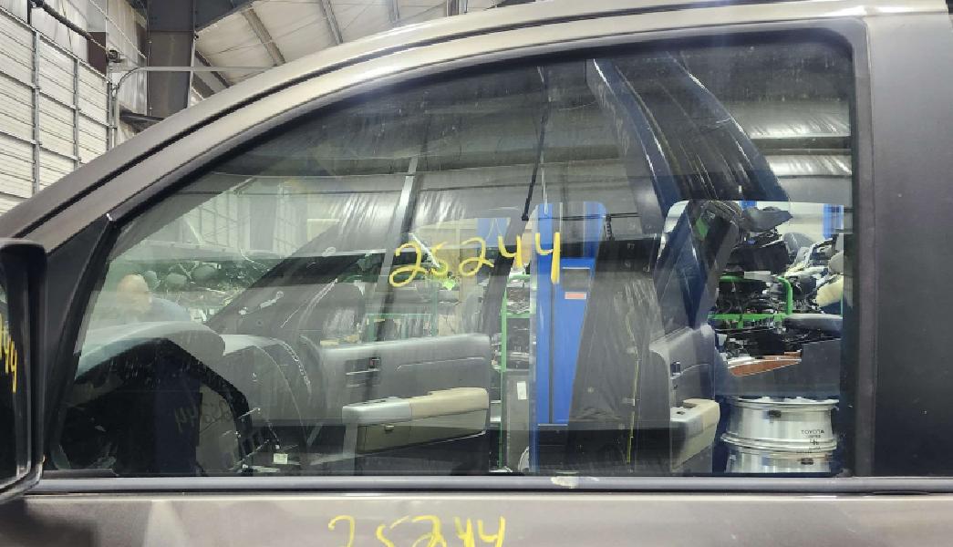 2007 Toyota Tundra Front Door Glass/Window