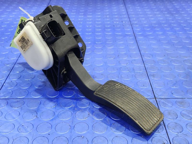 2008 Ford F-250 Super Duty Pedal Assembly