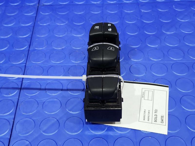 2015 Nissan Murano Door Switch Front