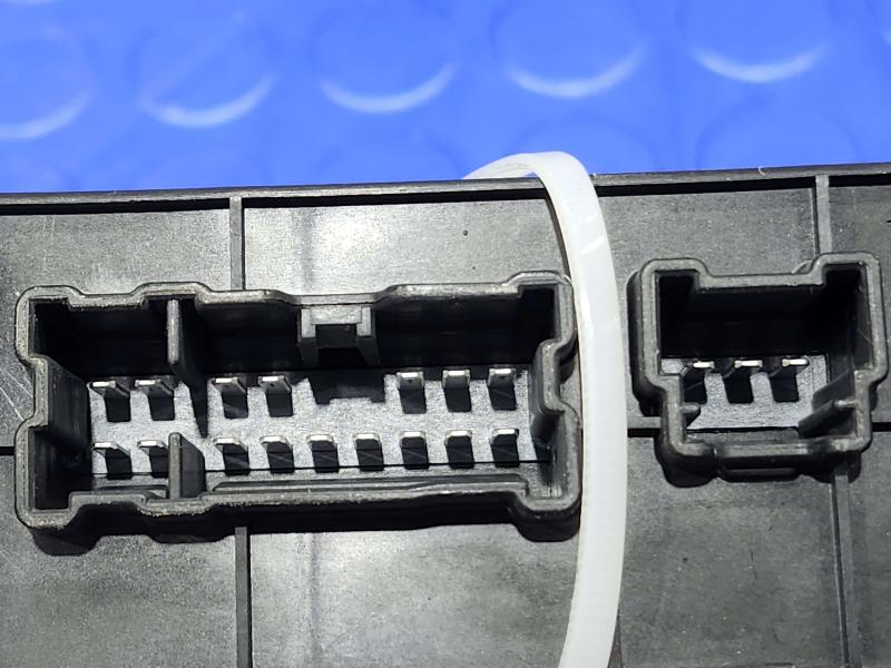 2015 Nissan Murano Door Switch Front