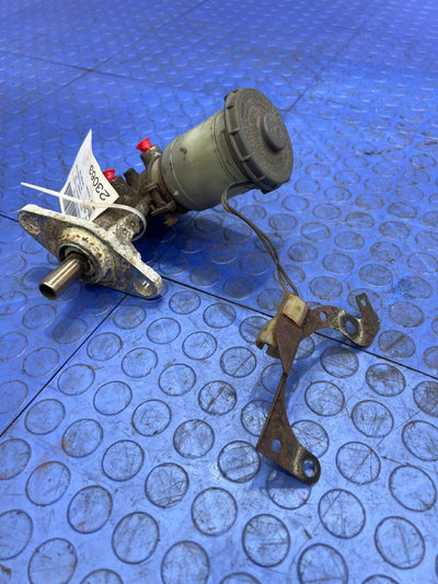 1986 1987 Honda Accord Brake Master Cylinder Assembly OEM 46100SE0901