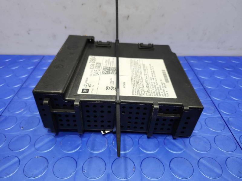 2014 Cadillac ATS CTS Sedan Radio Receiver Control Module OEM 13592804