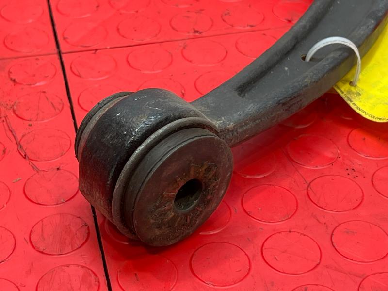 2008 Chevrolet Suburban Upper Control Arm Front