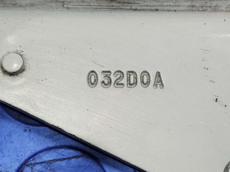 2011 Ford Edge Hood Hinge