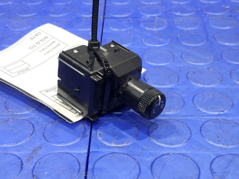 2017 Toyota Prius Door Switch Front