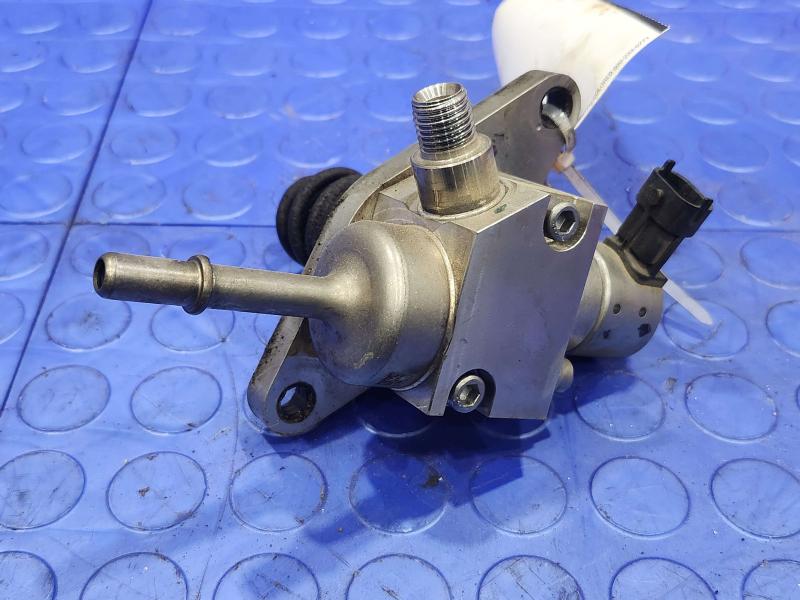 2014 Chevrolet Silverado 1500 Fuel Pump