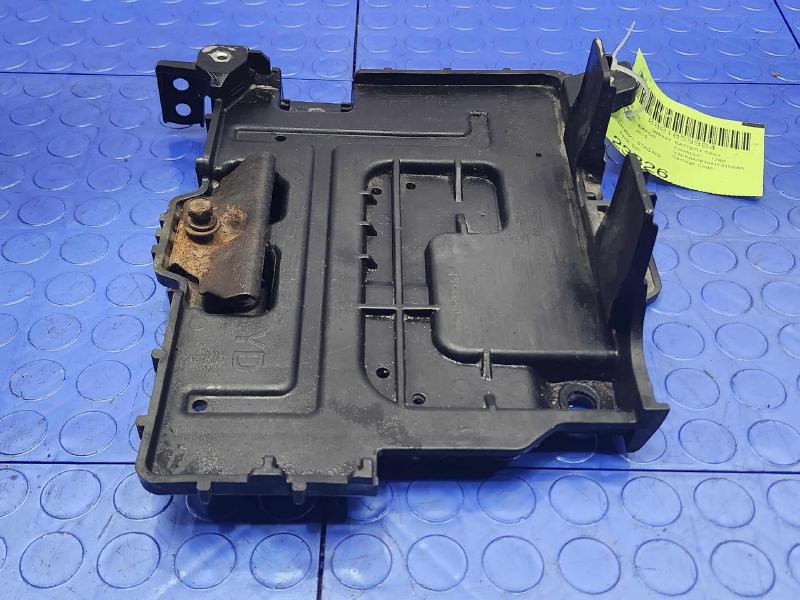 2014-2018 Kia Forte Sedan Battery Tray Holder Genuine OEM Part 37150A7200