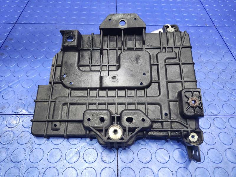 2014-2018 Kia Forte Sedan Battery Tray Holder Genuine OEM Part 37150A7200