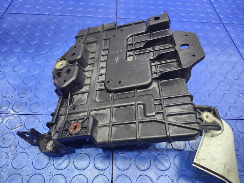 2014-2018 Kia Forte Sedan Battery Tray Holder Genuine OEM Part 37150A7200