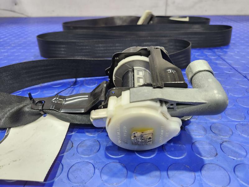 2013 Mazda Mazda2 Front Seat Belt