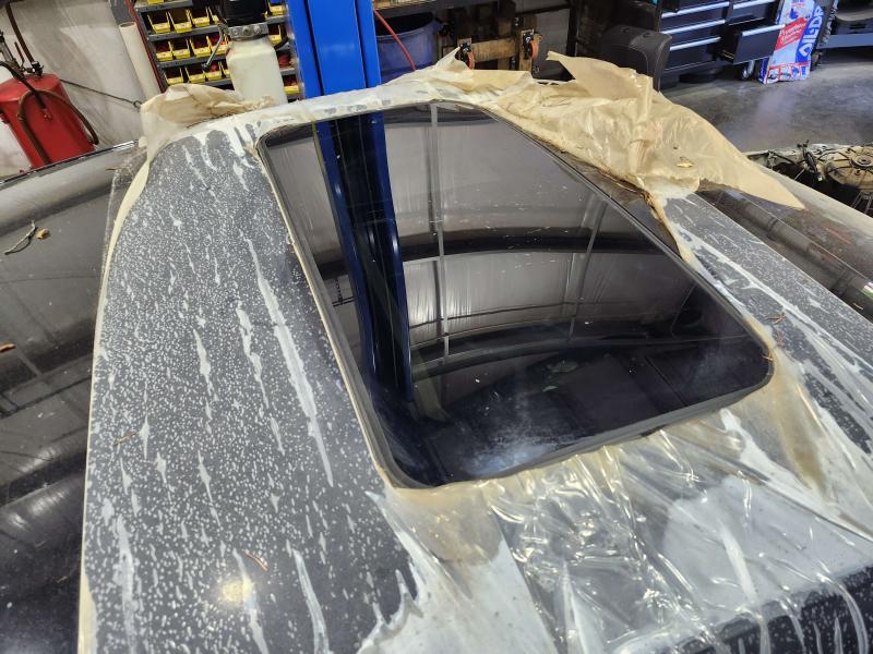2016 Cadillac ATS Roof Glass (Glass Only)