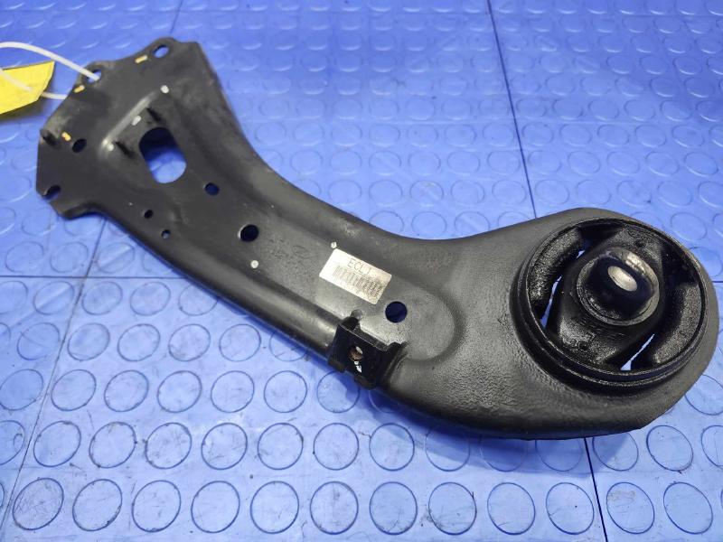 2016 Hyundai Sonata Lower Control Arm Rr