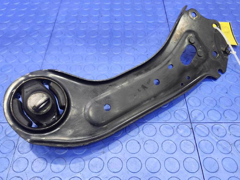 2016 Hyundai Sonata Lower Control Arm Rr