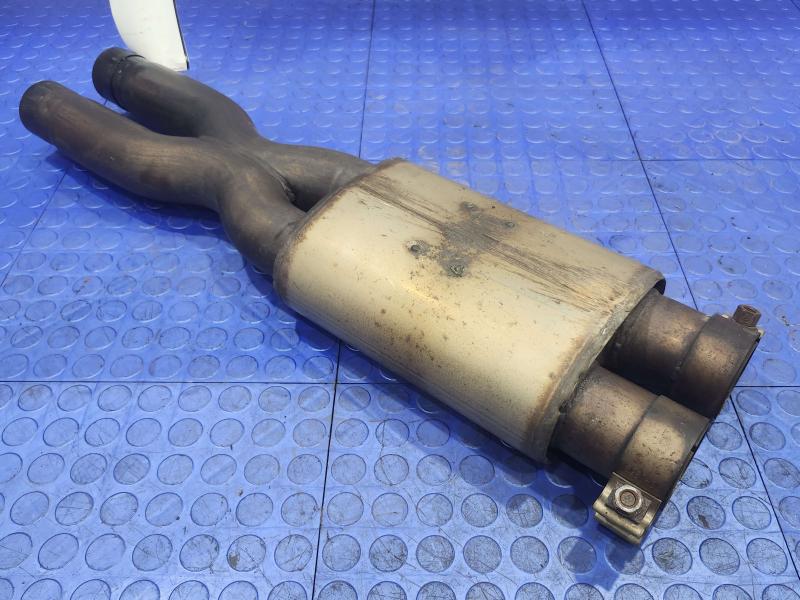 2011 Maserati Quattroporte Muffler