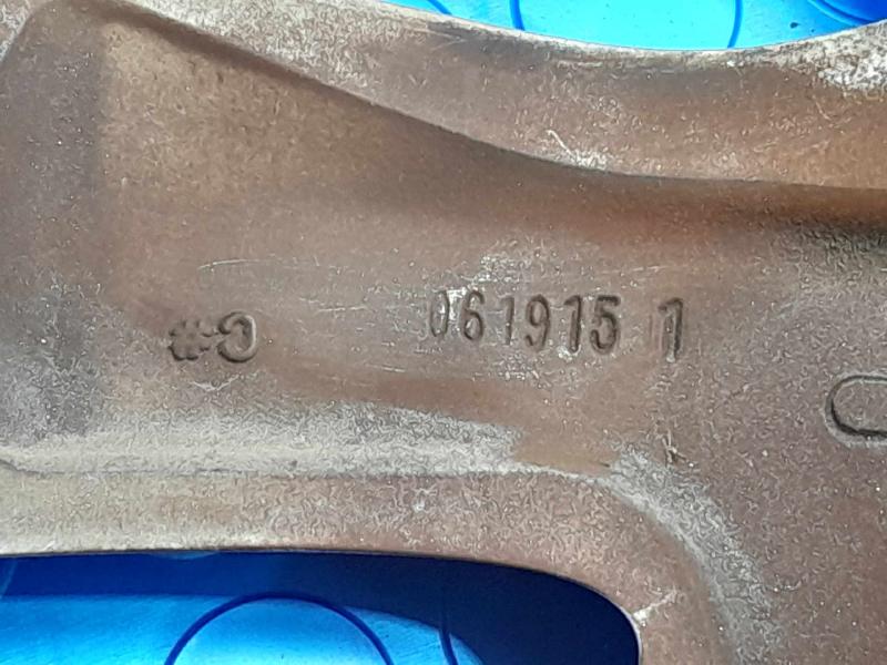 2016 Subaru Legacy Wheel