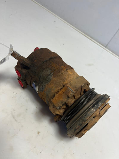 2000 Chevrolet Silverado 1500 A/C Air Compressor
