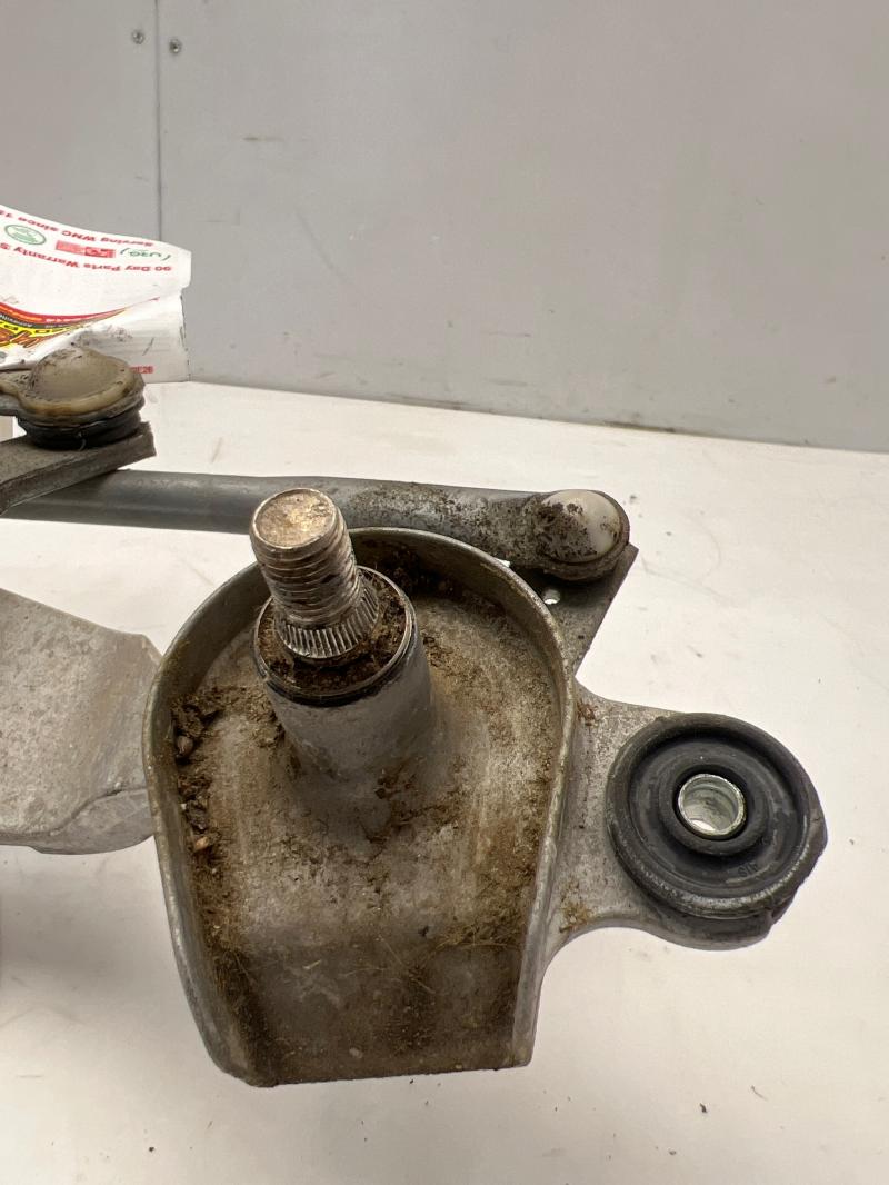 2015 - 2019 Hyundai Sonata Windshield Wiper Linkage Transmission OEM 98120C2000