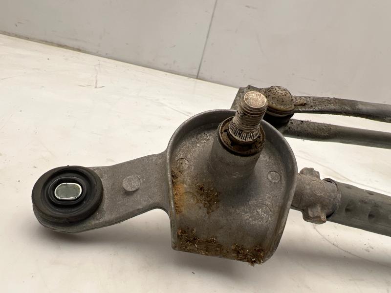 2015 - 2019 Hyundai Sonata Windshield Wiper Linkage Transmission OEM 98120C2000