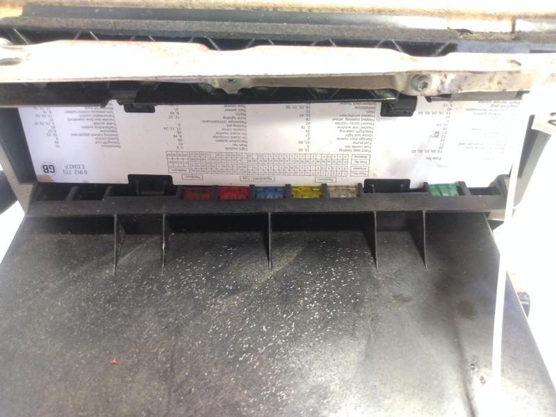 2003 Land Rover Range Rov Glove Box