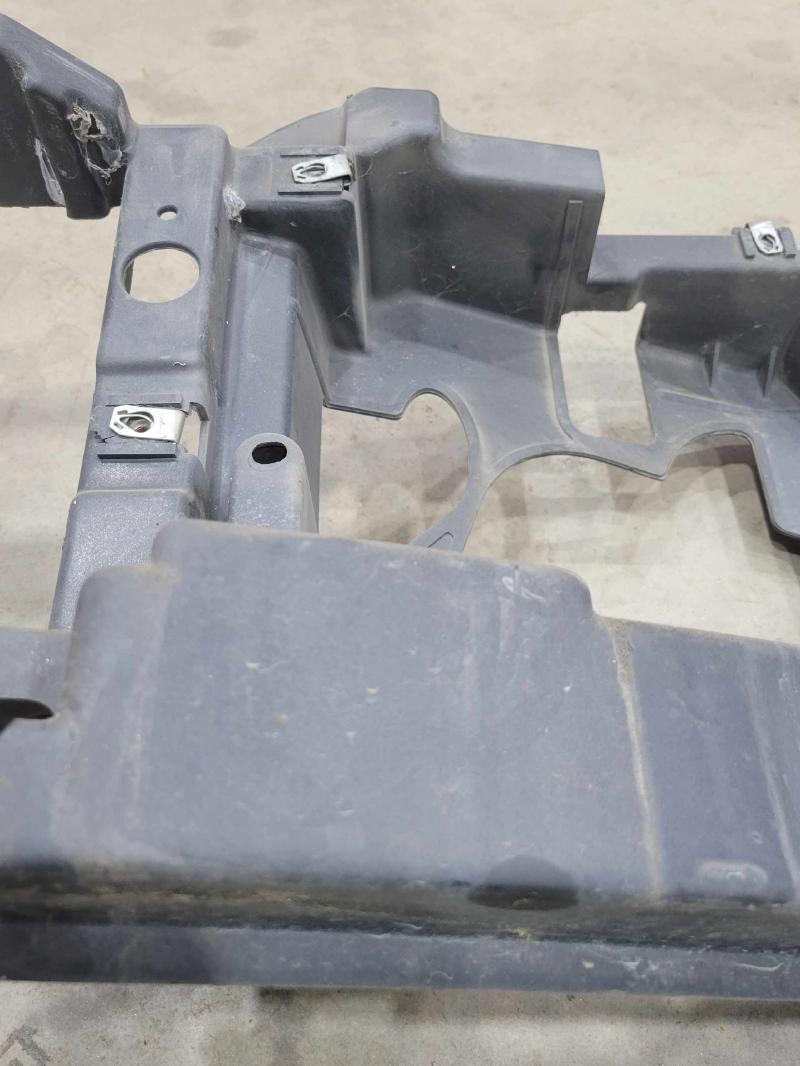 2004 Lincoln Navigator Header Panel