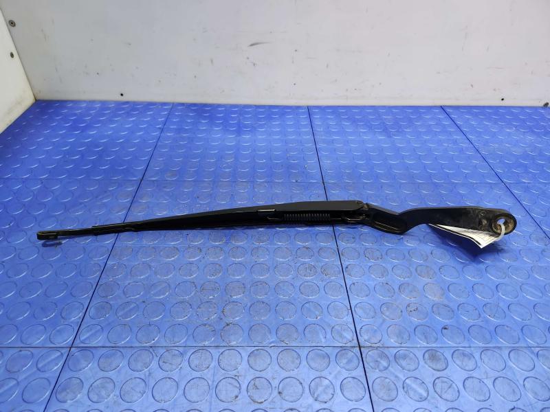 2014 Nissan Maxima Wiper Arm