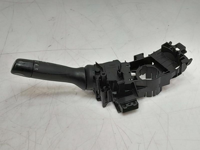 2012 - 2015 Toyota Prius Turn Signal / Headlight Switch w/o Fog Lamps OEM 8414047151