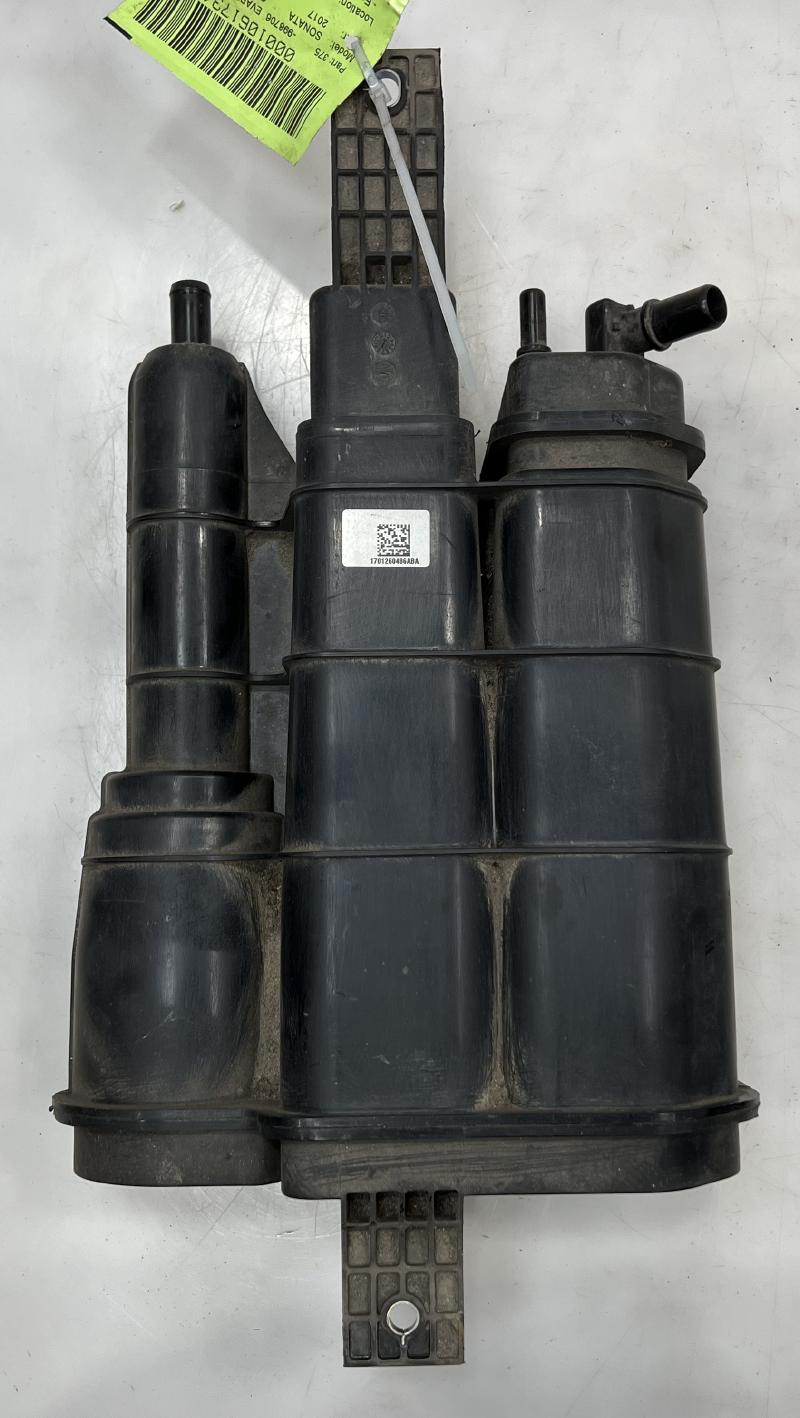 2015 - 2017 Hyundai Sonata 2.4L Fuel Vapor Charcoal Canister Assembly OEM 31420C2600