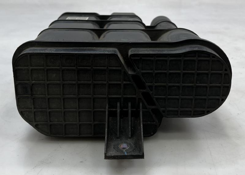 2015 - 2017 Hyundai Sonata 2.4L Fuel Vapor Charcoal Canister Assembly OEM 31420C2600