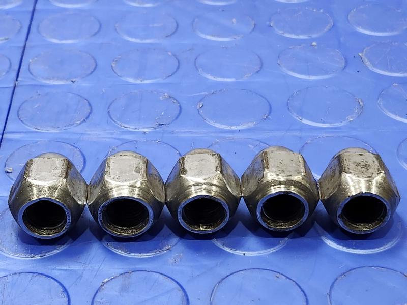 2017 Subaru Impreza Lug Nuts
