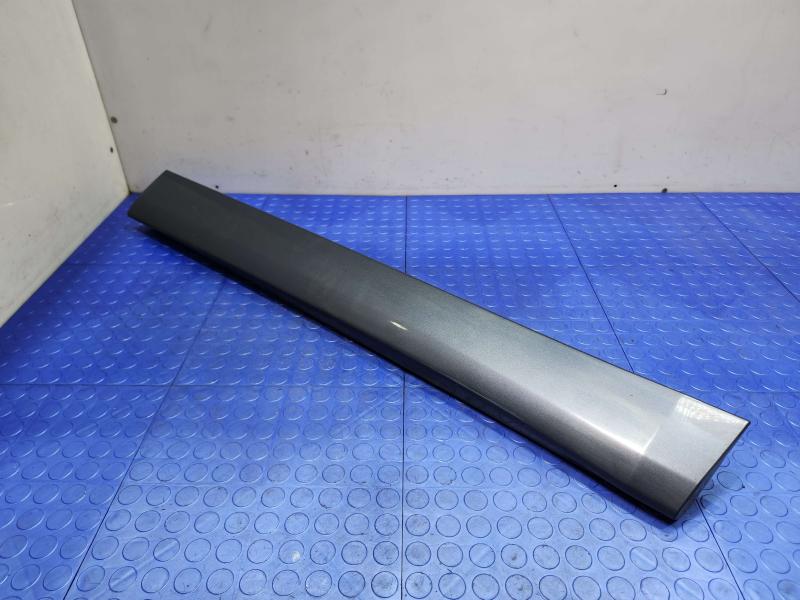 2018 Toyota Highlander Front Door Moulding