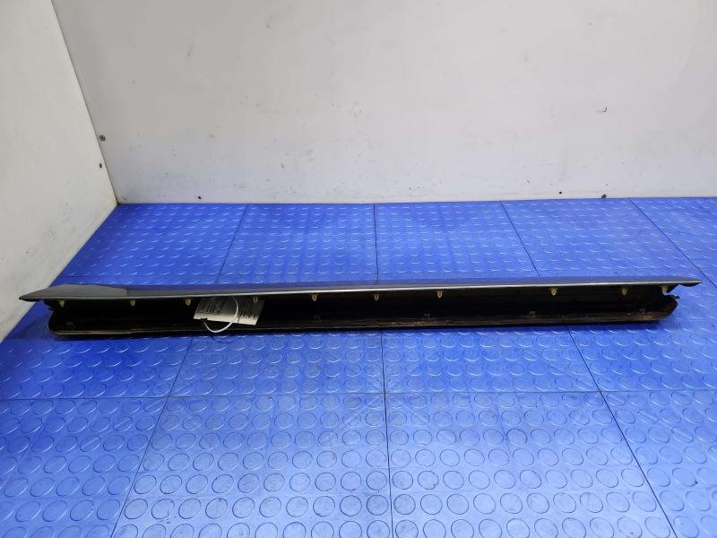 2018 Toyota Highlander Front Door Moulding
