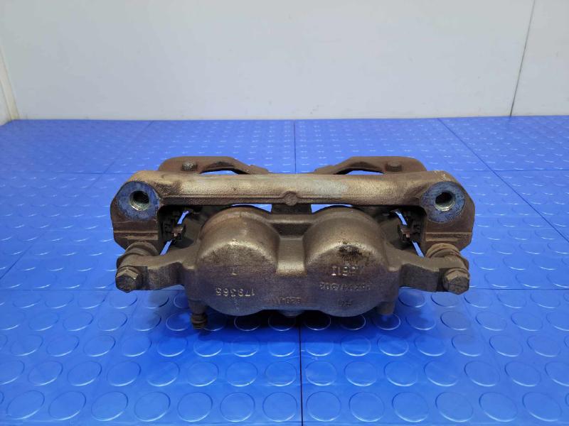 2017 Ford F-250 Super Duty Caliper